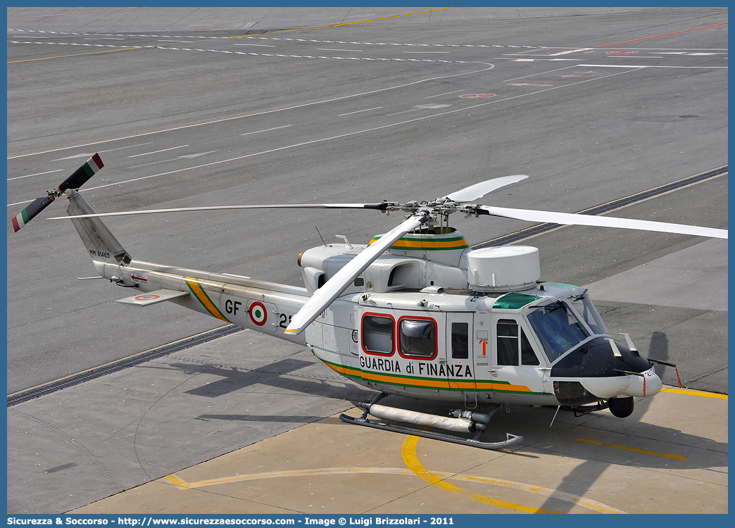 MM81465 / GF 213
Guardia di Finanza
R.O.A.N. Componente Aerea
Agusta Bell AB412 HP
Parole chiave: GdiF;G.D.F.;GDF;Guardia di Finanza;R.O.A.N.;ROAN;Componente Aerea;Agusta Bell;AB412 HP;213