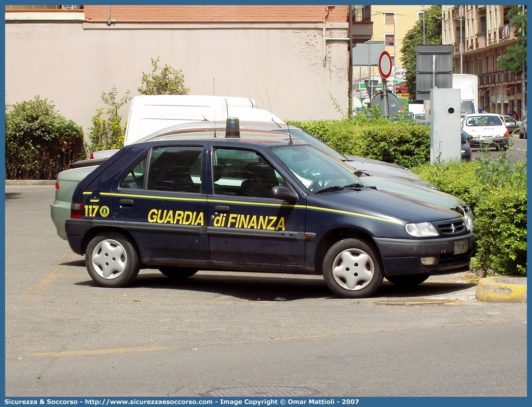 GdiF 218AT
Guardia di Finanza
Citroen Saxo I serie
Parole chiave: GdiF;G.D.F.;Guardia di Finanza;Citroen;Saxo I serie;218AT