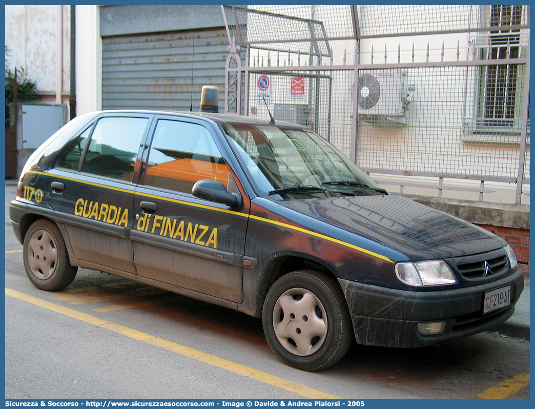 GdiF 219AT
Guardia di Finanza
Citroen Saxo I serie
Parole chiave: GdiF;G.D.F.;Guardia di Finanza;Citroen;Saxo I serie;219AT