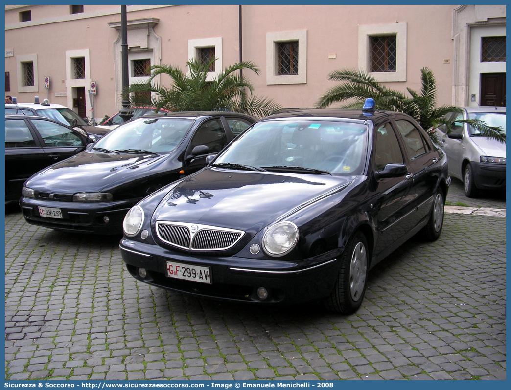 GdiF 299AV
Guardia di Finanza
Lancia Lybra
Parole chiave: GdiF;G.D.F.;GDF;Guardia di Finanza;Lancia;Lybra;299AV