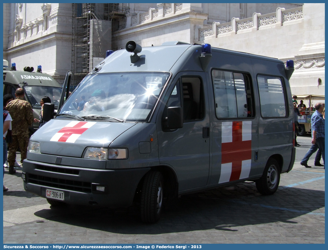 GdiF 306AT
Guardia di Finanza
Servizio Sanitario
Fiat Ducato II serie
Parole chiave: GdiF;G.D.F.;GDF;Guardia;di;Finanza;Ambulanza;Fiat;Ducato;306AT