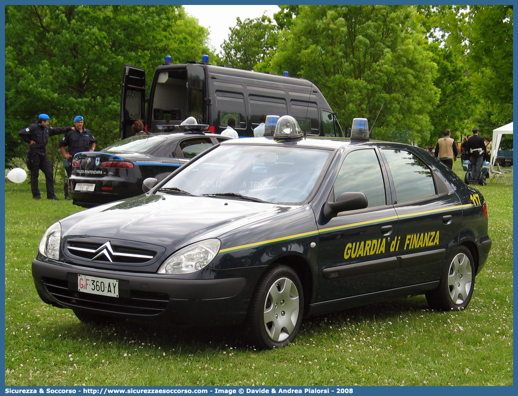 GdiF 360AY
Guardia di Finanza
Citroen Xsara II serie
Parole chiave: GdiF;G.D.F.;GDF;Guardia di Finanza;Citroen;Xsara