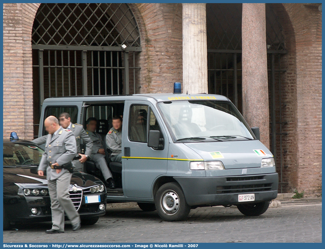 GdiF 372AN
Guardia di Finanza
Fiat Ducato II serie
Parole chiave: GdiF;G.D.F.;GDF;Guardia di Finanza;Fiat;Ducato II serie;372AN