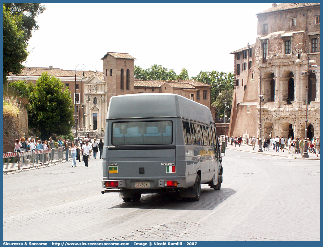 GdiF 459AL
Guardia di Finanza
Iveco Daily 45-10 II serie
Parole chiave: GdiF;G.D.F.;GDF;Guardia di Finanza;Iveco;Daily;45-10;45 - 10