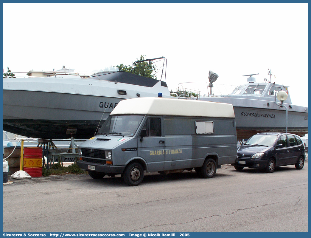 GdiF 501AD
Guardia di Finanza
R.O.A.N. Sommozzatori
Alfa Romeo 35AR8

Parole chiave: GdiF;G.D.F.;GDF;Guardia di Finanza;R.O.A.N.;ROAN;Sommozzatori;Alfa Romeo;35AR8;501AD