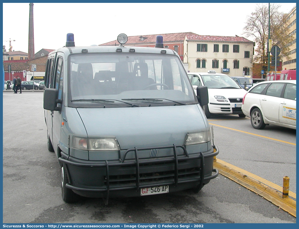 GdiF 546AP
Guardia di Finanza
Fiat Ducato II serie
A.T.P.I.
Allestitore Elevox S.r.l.
Parole chiave: GdiF;G.D.F.;GDF;Guardia di Finanza;Fiat;Ducato II serie;Blindato;Elevox;A.T.P.I.;Anti Terrorismo Pronto Impiego;546AP