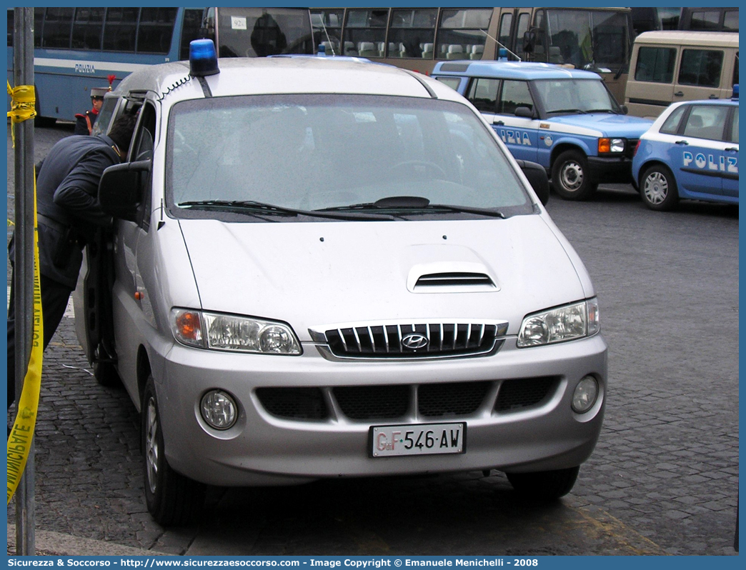 GdiF 546AW
Guardia di Finanza
Hyundai H1

Parole chiave: GdiF;G.D.F.;GDF;Guardia di Finanza;Hyundai;H1;546AW