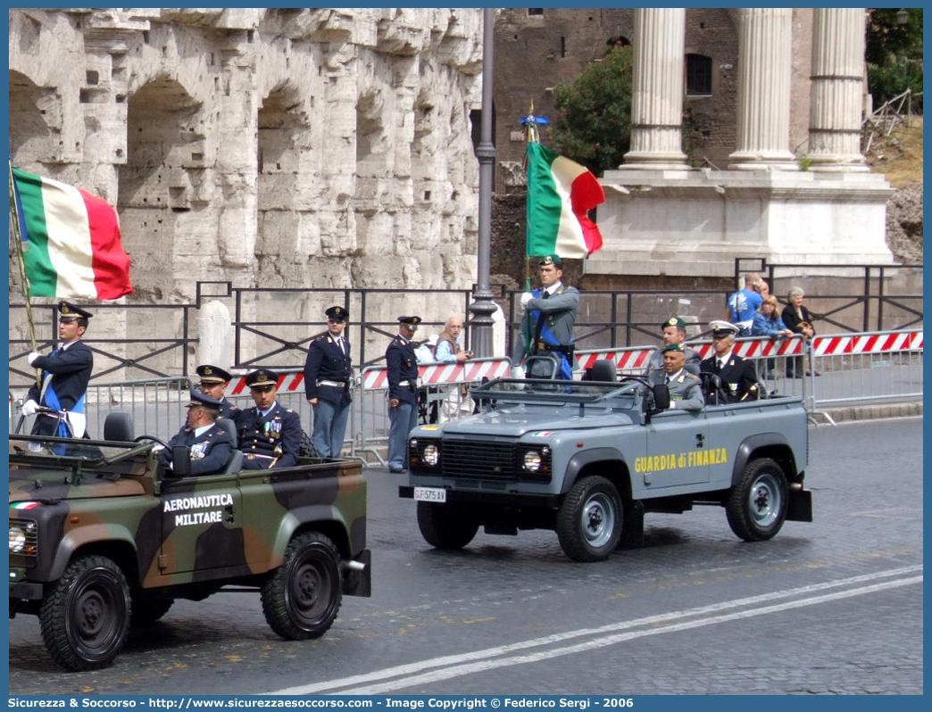 GdiF 575AV
Guardia di Finanza
Land Rover Defender 90
Parole chiave: GdiF;G.D.F.;GDF;Guardia;di;Finanza;Land;Rover;Defender;90;575AV