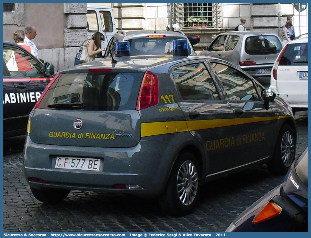 GdiF 577BE
Guardia di Finanza
Fiat Grande Punto
Parole chiave: GdiF;G.D.F.;GDF;Guardia di Finanza;Fiat;Grande Punto;577BE