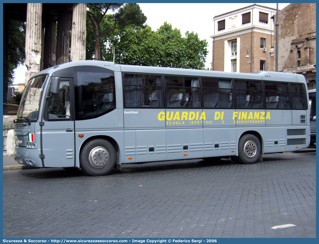 GdiF 587AV
Guardia di Finanza
Irisbus 389 EuroClass
Scuola Ispettori e Sovrintendenti
Parole chiave: GdiF;G.D.F.;GDF;Guardia di Finanza;Irisbus;389 EuroClass;587AV