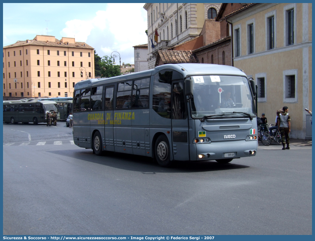 GdiF 589AV
Guardia di Finanza
Irisbus 389 EuroClass
Scuola Nautica
Parole chiave: GdiF;G.D.F.;GDF;Guardia di Finanza;Irisbus;389 EuroClass;589AV