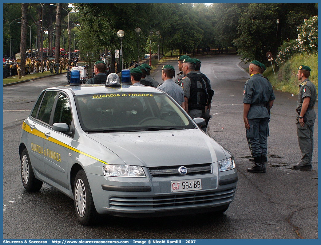 GdiF 594BB
Guardia di Finanza
Fiat Stilo III serie
Parole chiave: GdiF;G.D.F.;GDF;Guardia;di;Finanza;Fiat;Stilo