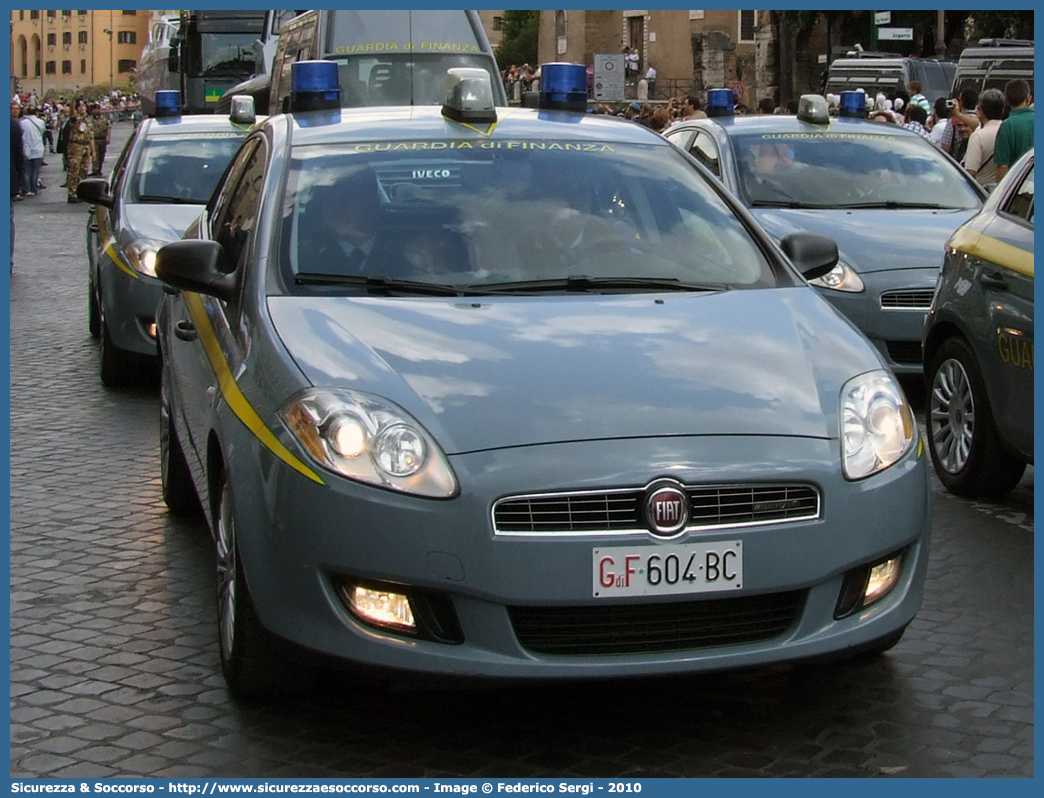 GdiF 604BC
Guardia di Finanza
Fiat Nuova Bravo
Parole chiave: GdiF;G.D.F.;GDF;Guardia di Finanza;Fiat;Nuova Bravo;604BC