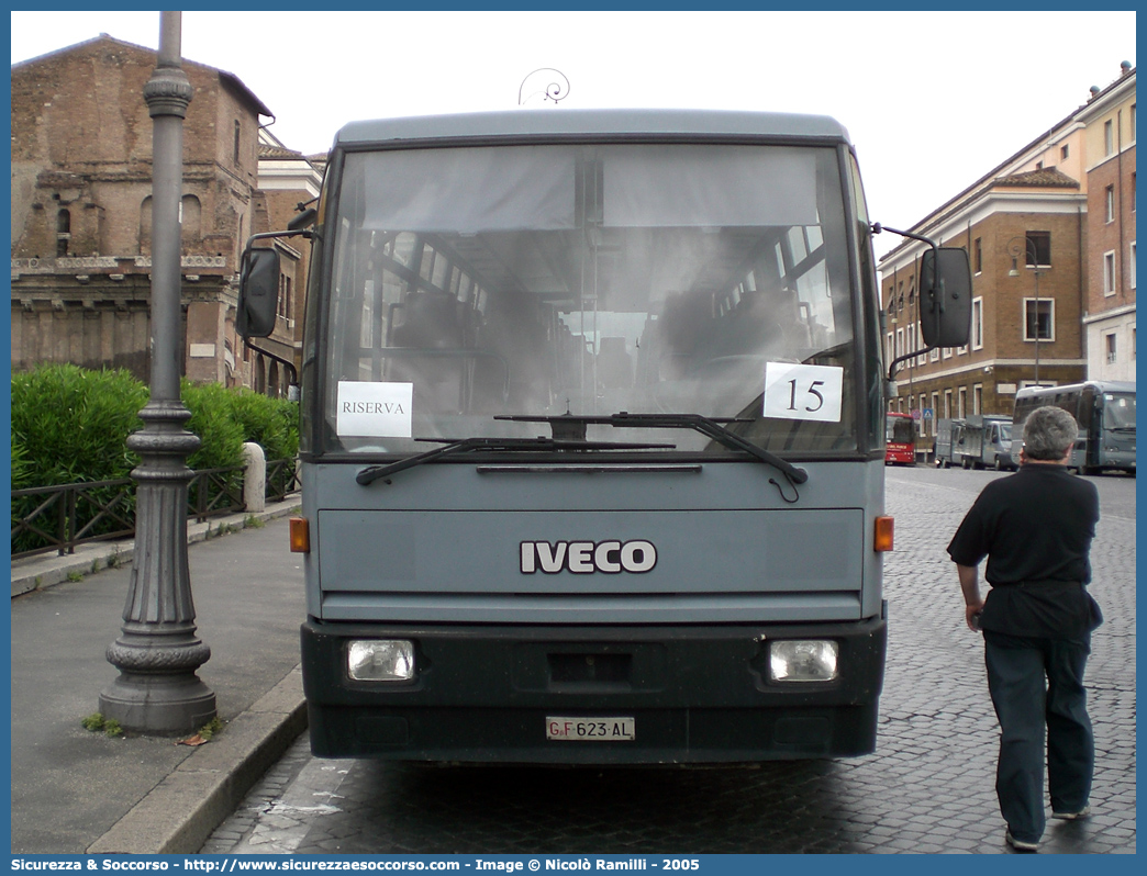 GdiF 623AL
Guardia di Finanza
Iveco 370S Turbo
Parole chiave: GdiF;G.D.F.;GDF;Guardia di Finanza;Iveco;370S Turbo;623AL