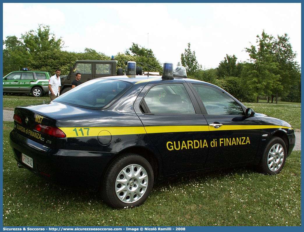 GdiF 749AZ
Guardia di Finanza
Alfa Romeo 156 II serie
Parole chiave: GDF;GdiF;G.D.F.;G.diF.;Guardia;Finanza;Guardia di Finanza;Alfa;Romeo;156