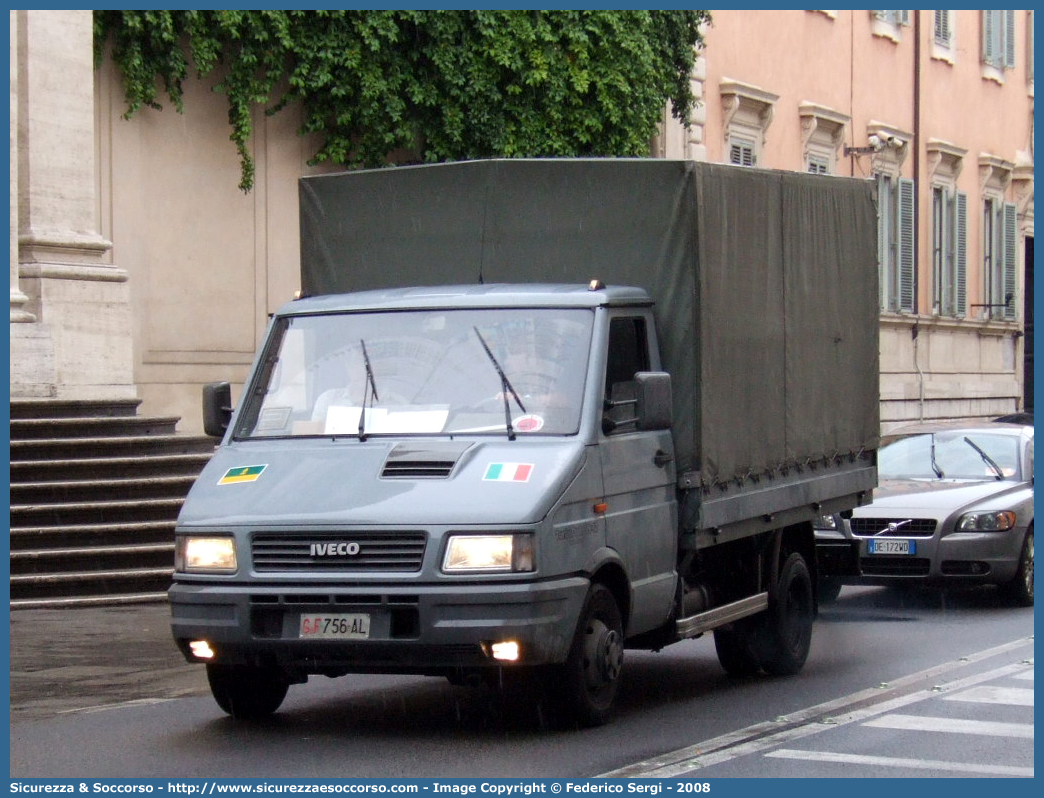 GdiF 756AL
Guardia di Finanza
Iveco Daily 49-12 II serie
Parole chiave: GdiF;G.D.F.;GDF;Guardia di Finanza;Iveco;Daily 49-12 II serie;756AL