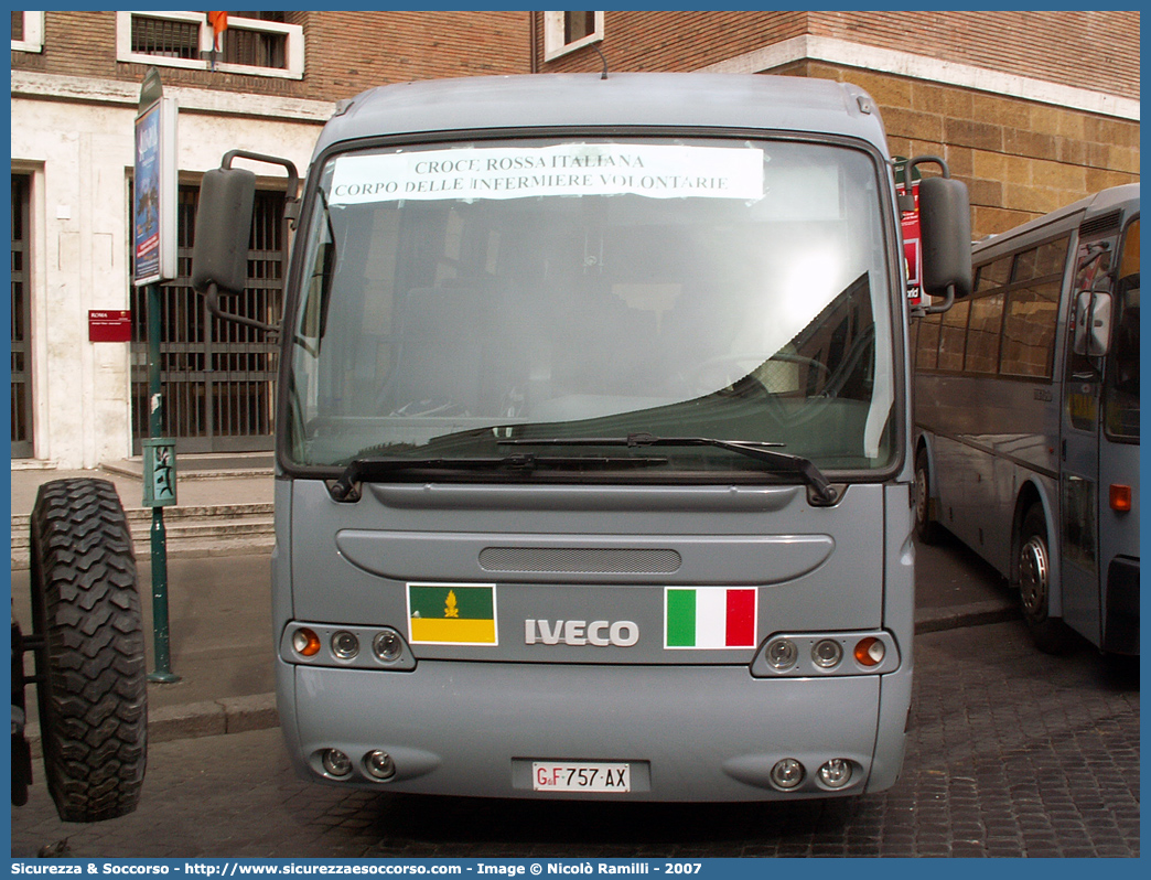 GdiF 757AX
Guardia di Finanza
Irisbus 389 EuroClass

Parole chiave: GdiF;G.D.F.;GDF;Guardia di Finanza;Irisbus;389 EuroClass;757AX