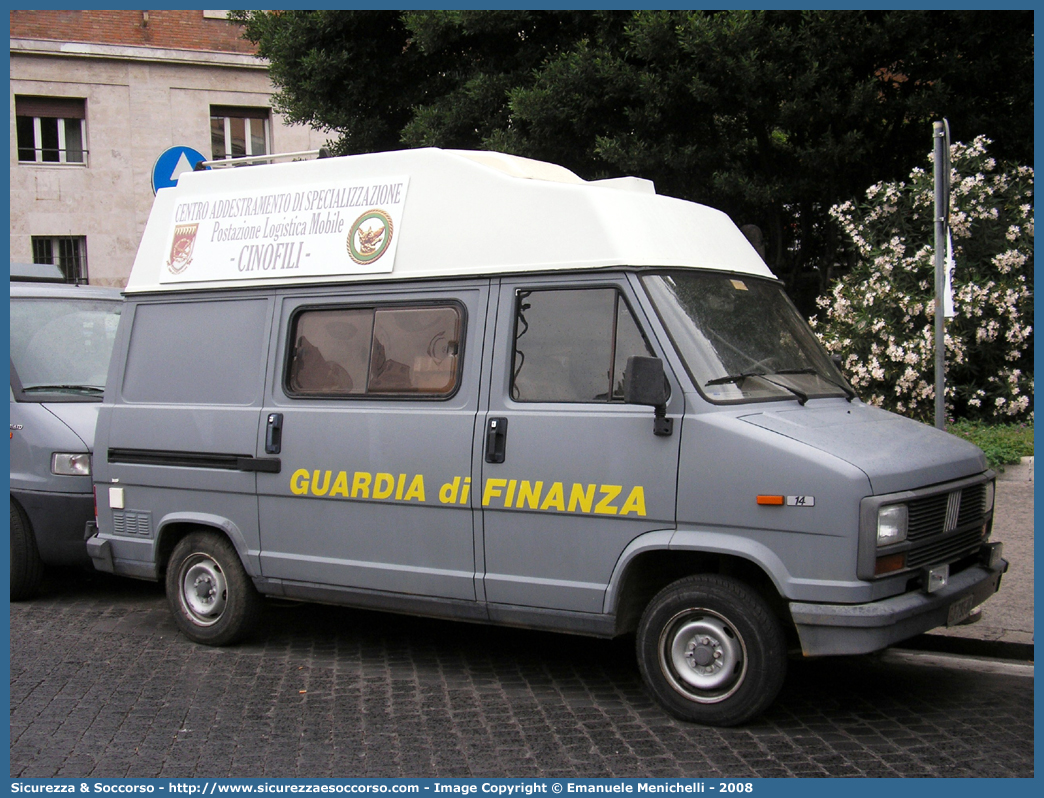 GdiF 793AG
Guardia di Finanza
Servizio Cinofilo
Fiat Ducato I serie
Parole chiave: GdiF;G.D.F.;GDF;Guardia di Finanza;Servizio Cinofilo;Fiat;Ducato I serie;793AG