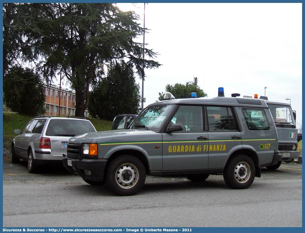 GdiF 979AV
Guardia di Finanza
Land Rover Discovery II serie
Parole chiave: GdiF;G.D.F.;GDF;Guardia di Finanza;Land Rover;Discovery II serie;979AV