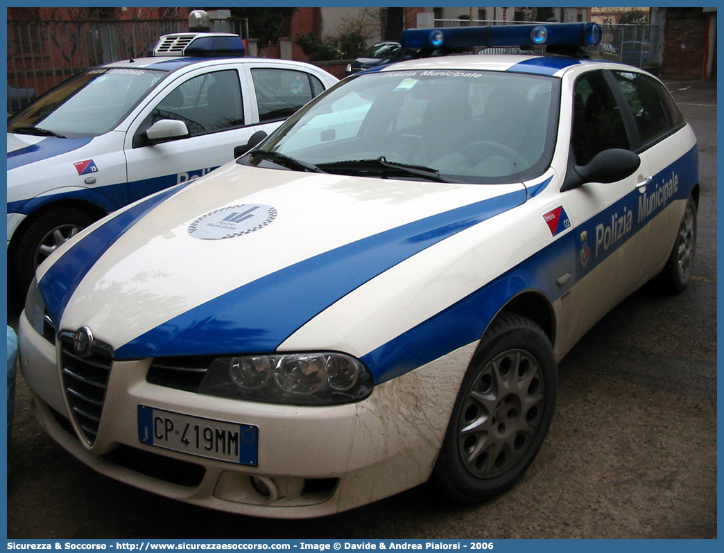 -
Polizia Municipale
Comune di Imola
Alfa Romeo 156 Sportwagon II serie
Parole chiave: Polizia;Locale;Municipale;Imola;Alfa Romeo;156;Sportwagon