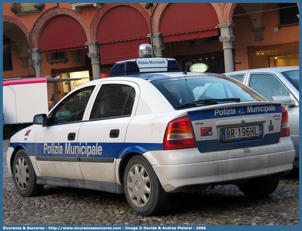 -
Polizia Municipale
Comune di Imola
Opel Astra II serie
Parole chiave: Polizia;Locale;Municipale;Imola;Opel;Astra