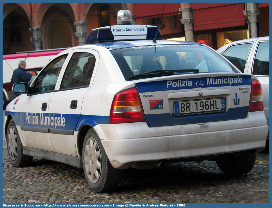 -
Polizia Municipale
Comune di Imola
Opel Astra II serie
Parole chiave: Polizia;Locale;Municipale;Imola;Opel;Astra