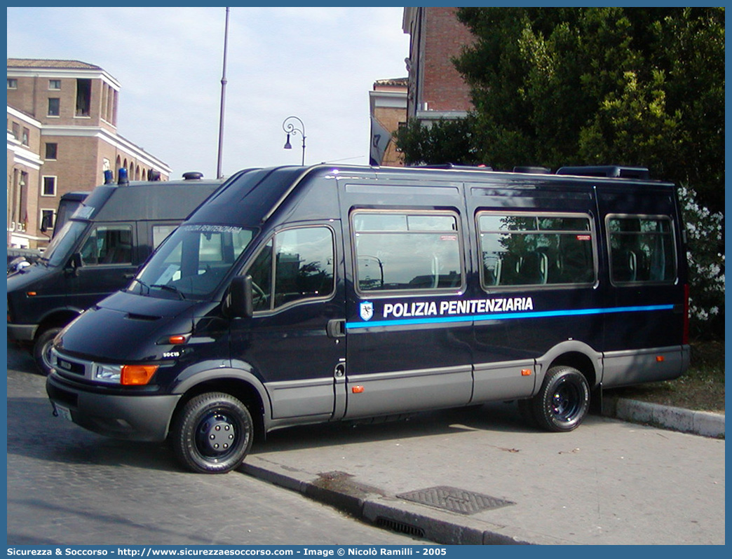 -
Polizia Penitenziaria
Iveco Daily 50C15 III serie
Parole chiave: PolPen;Pol.Pen.;AdiC;A.diC.;Agenti di Custodia;Polizia Penitenziaria;Iveco;Daily;50C15 III serie