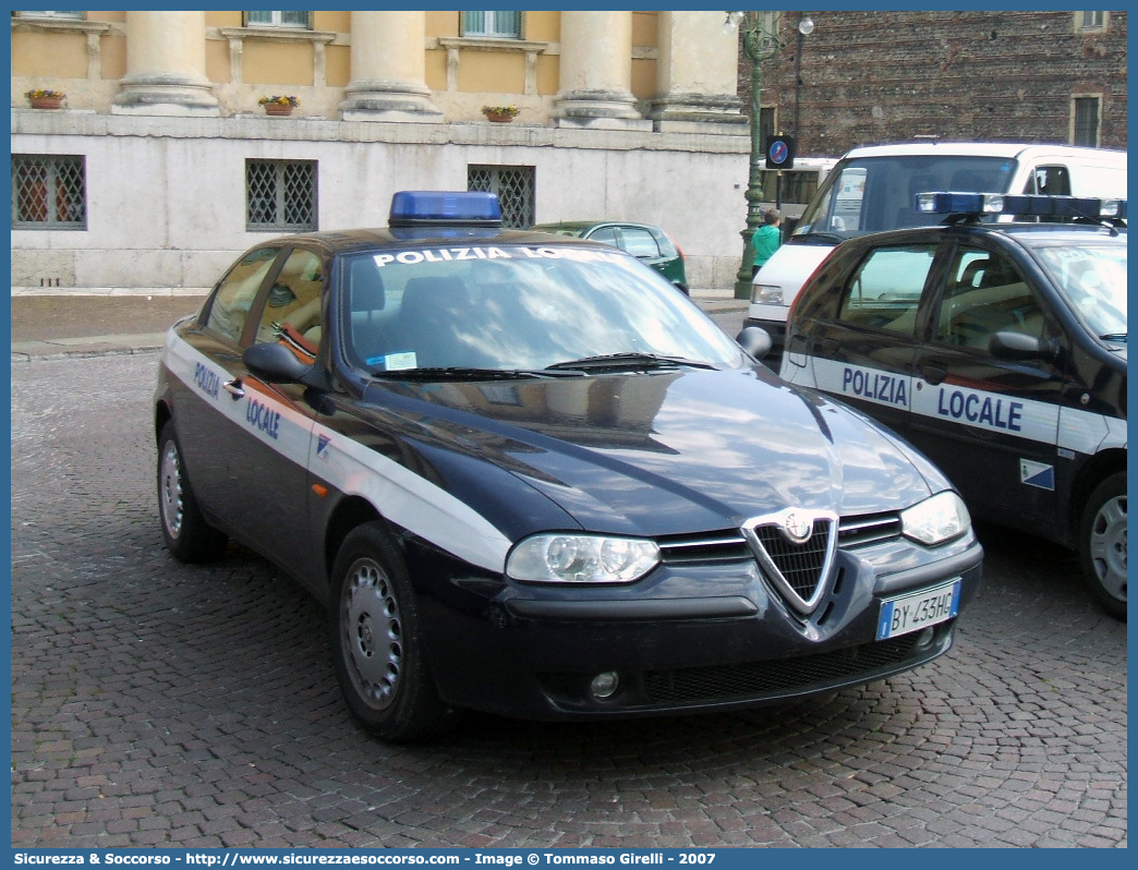 -
Polizia Locale
UnionValli
Alfa Romeo 156 I serie
Parole chiave: PL;P.L.;PM;P.M.;Polizia;Locale;Municipale;UnionValli;San Martino Buon Albergo;Lavagno;Alfa Romeo;156