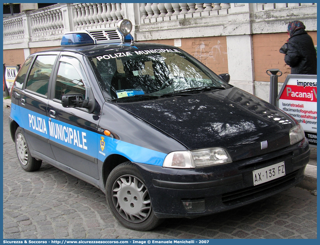 -
Polizia Municipale
Comune di Montefranco
Fiat Punto I serie
Parole chiave: Polizia;Locale;Municipale;Montefranco;Fiat;Punto