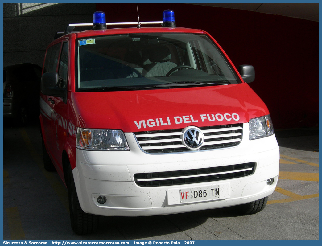 VF D86TN
Corpo Vigili del Fuoco Volontari Riva del Garda
Volkswagen Transporter T5
Parole chiave: VF;V.F.;Vigili del Fuoco;Vigili;Fuoco;Volontari;Riva del Garda;Volkswagen;Transporter;T5;D86TN