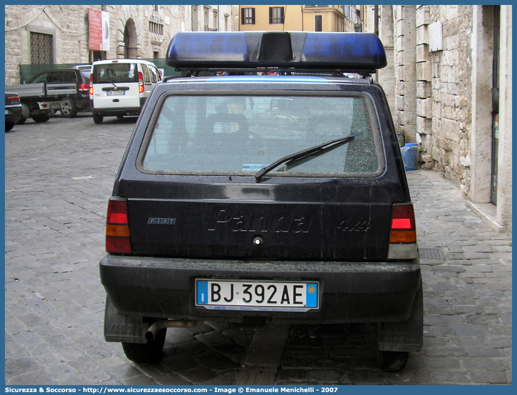 -
Polizia Municipale
Comune di Narni
Fiat Panda 4x4 II serie
Parole chiave: Polizia;Locale;Municipale;Narni;Fiat;Panda