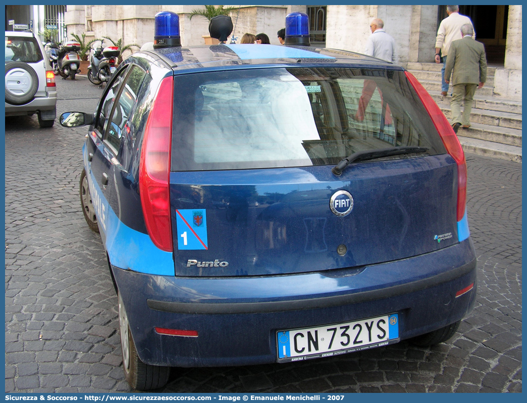 -
Polizia Municipale
Comune di Narni
Fiat Punto III serie
Parole chiave: Polizia;Locale;Municipale;Narni;Fiat;Punto