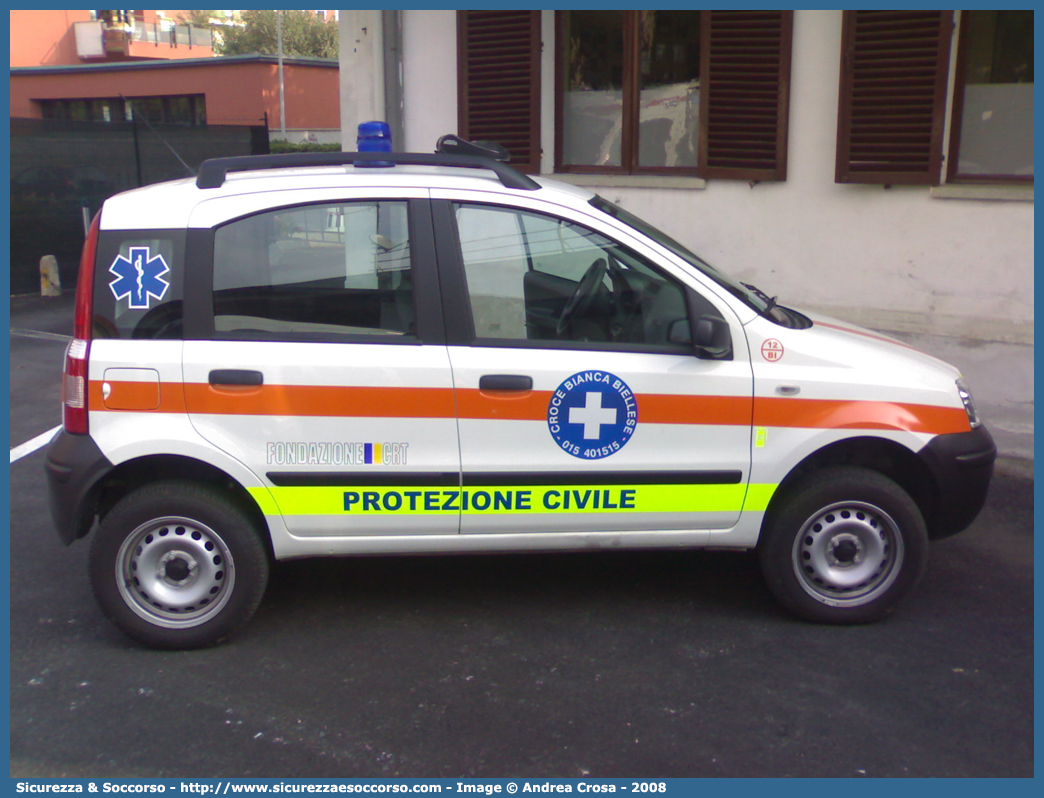 12
Croce Bianca Biellese
Fiat Nuova Panda I serie
Parole chiave: Croce;Bianca;Biellese;Fiat;Nuova;Panda