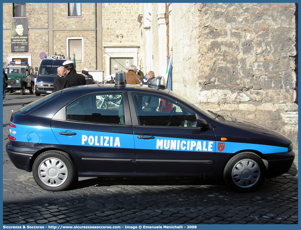 -
Polizia Municipale
Comune di Perugia
Fiat Brava
Parole chiave: Polizia;Locale;Municipale;Perugia;Fiat;Brava