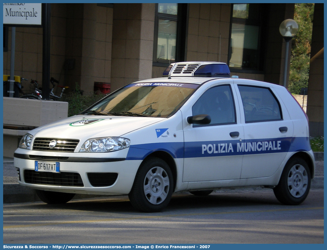 -
Polizia Municipale
Comune di Pesaro
Fiat Punto III serie
Parole chiave: Polizia;Locale;Municipale;Pesaro;Fiat;Punto