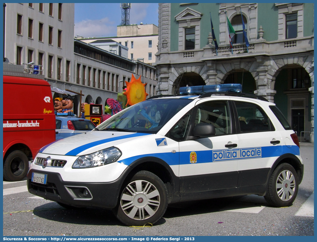 Polizia Locale YA517AD
Polizia Locale
Comune di Trieste
Fiat Sedici II serie
Parole chiave: Polizia;Municipale;Locale;Trieste;Fiat;Sedici;YA517AD