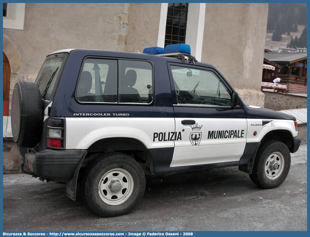 -
Polizia Municipale
Comune di Pozza di Fassa
Mitsubishi Pajero SWB II serie
Parole chiave: Polizia;Locale;Municipale;Pozza di Fassa;Mitsubishi;Pajero;SWB