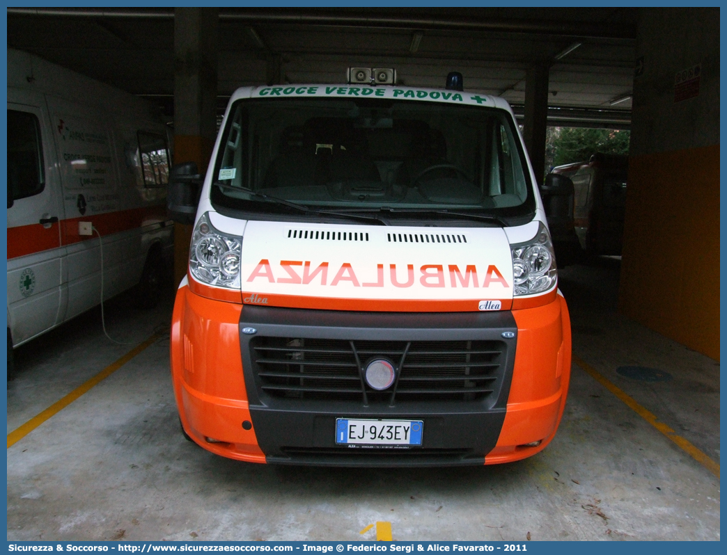 175
Pia Opera Croce Verde Padova
Fiat Ducato III serie
Allestitore Alea Italia S.r.l.
Parole chiave: Pia;Opera;Croce;Verde;Padova;Ambulanza;Fiat;Ducato;X250;Alea