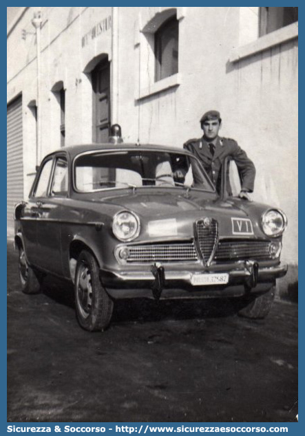 Polizia 32582
Polizia di Stato
Polizia Stradale
Alfa Romeo Giulietta 1300 III serie 
Parole chiave: Polizia di Stato;Polizia;PS;Polizia Stradale;Alfa Romeo;Giulietta 1300 III serie;32582