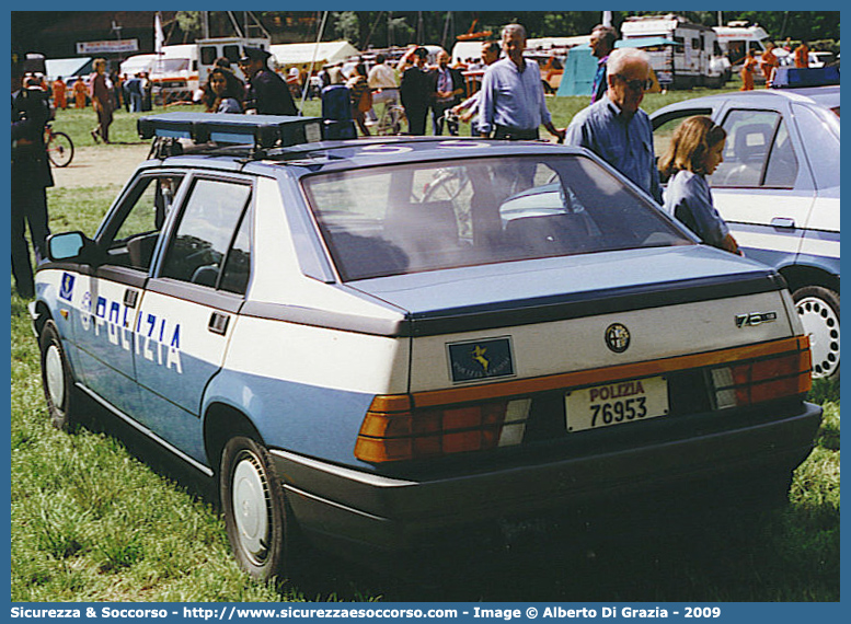 Polizia 76953
Polizia di Stato
Polizia Stradale
Alfa Romeo 75 I serie
Parole chiave: Polizia di Stato;Polizia;PS;Polizia Stradale;Alfa Romeo;75 I serie;76953