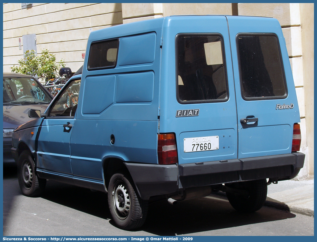 Polizia 77660
Polizia di Stato
Fiat Fiorino II serie
Parole chiave: Polizia di Stato;Polizia;PS;Fiat;Fiorino II serie;77660