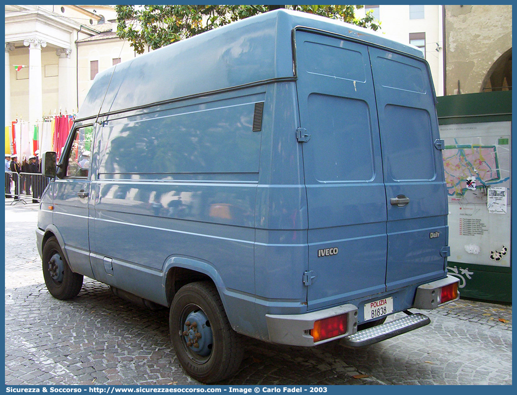 Polizia B1838
Polizia di Stato
Iveco Daily 35-8 II serie
Parole chiave: PS;P.S.;Polizia;Stato;Pubblica;Sicurezza;Polizia di Stato;Iveco;Daily;35-8;35;B1838