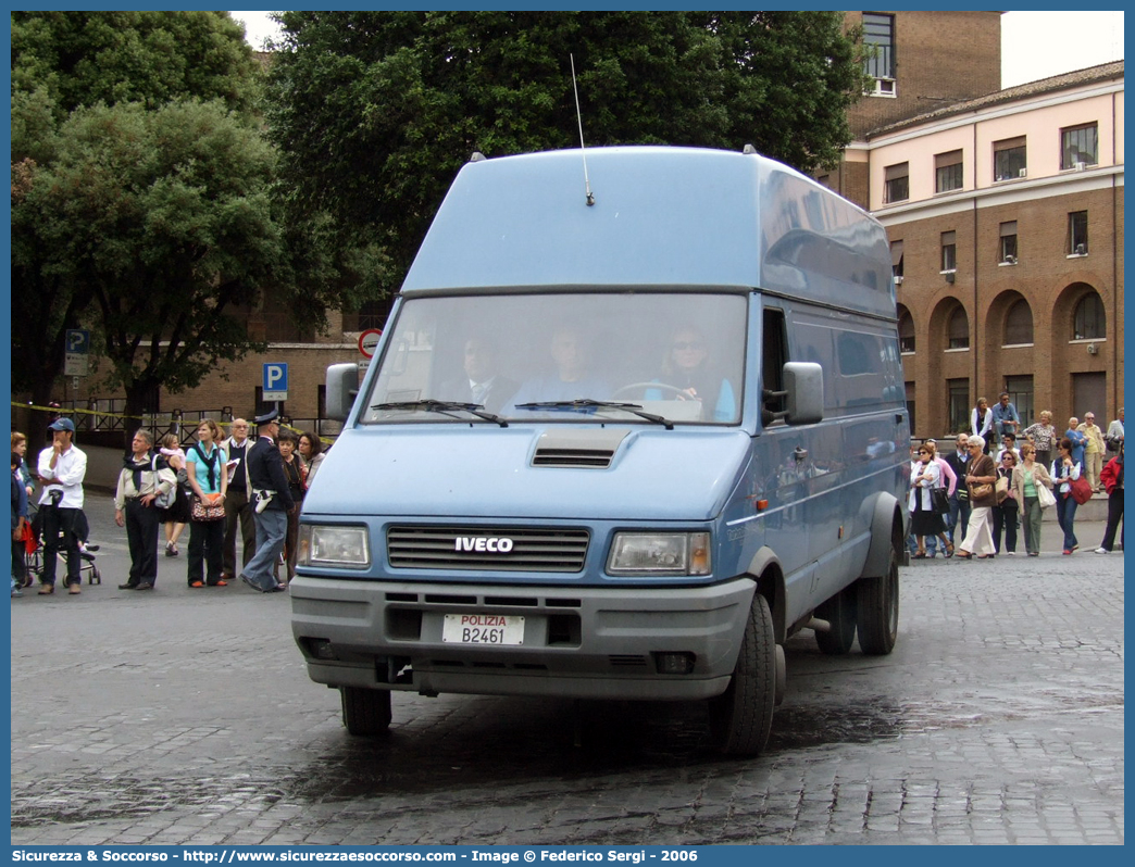 Polizia B2461
Polizia di Stato
Iveco Daily 59-12 II serie
Parole chiave: Polizia di Stato;Polizia;PS;Iveco;Daily 59-12 II serie;B2461