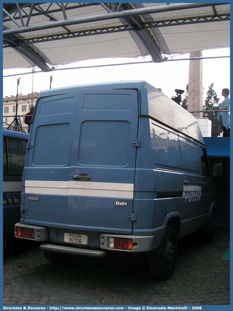 Polizia B2516
Polizia di Stato
Iveco Daily 35-8 II serie
Parole chiave: PS;P.S.;Polizia;Stato;Pubblica;Sicurezza;Polizia di Stato;Iveco;Daily;35-8;35;B2516