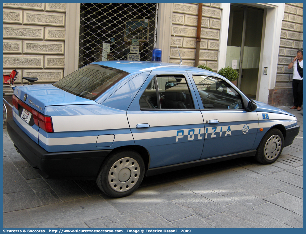 Polizia B8429
Polizia di Stato
Polizia Stradale
Alfa Romeo 155
Parole chiave: Polizia di Stato;Polizia;PS;Polizia Stradale;Alfa Romeo;155;B8429