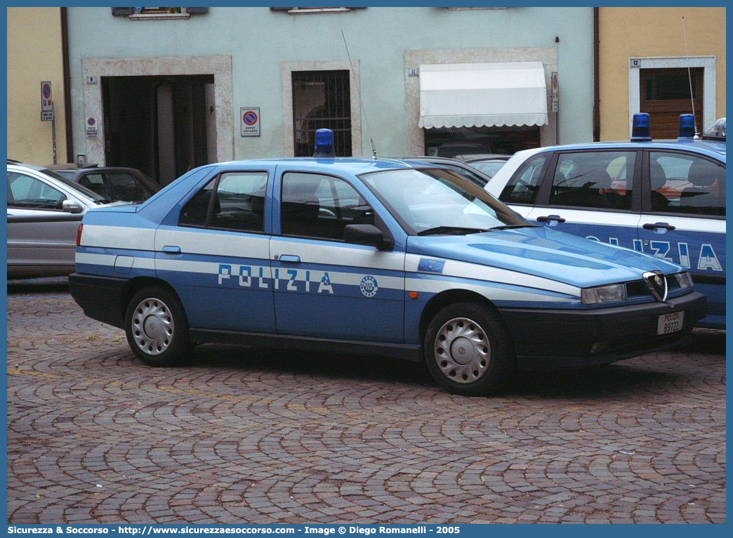 Polizia B9722
Polizia di Stato
Polizia delle Comunicazioni
Alfa Romeo 155
Parole chiave: Polizia di Stato;Polizia;PS;Polizia delle Comunicazioni;Alfa Romeo;155;B9722