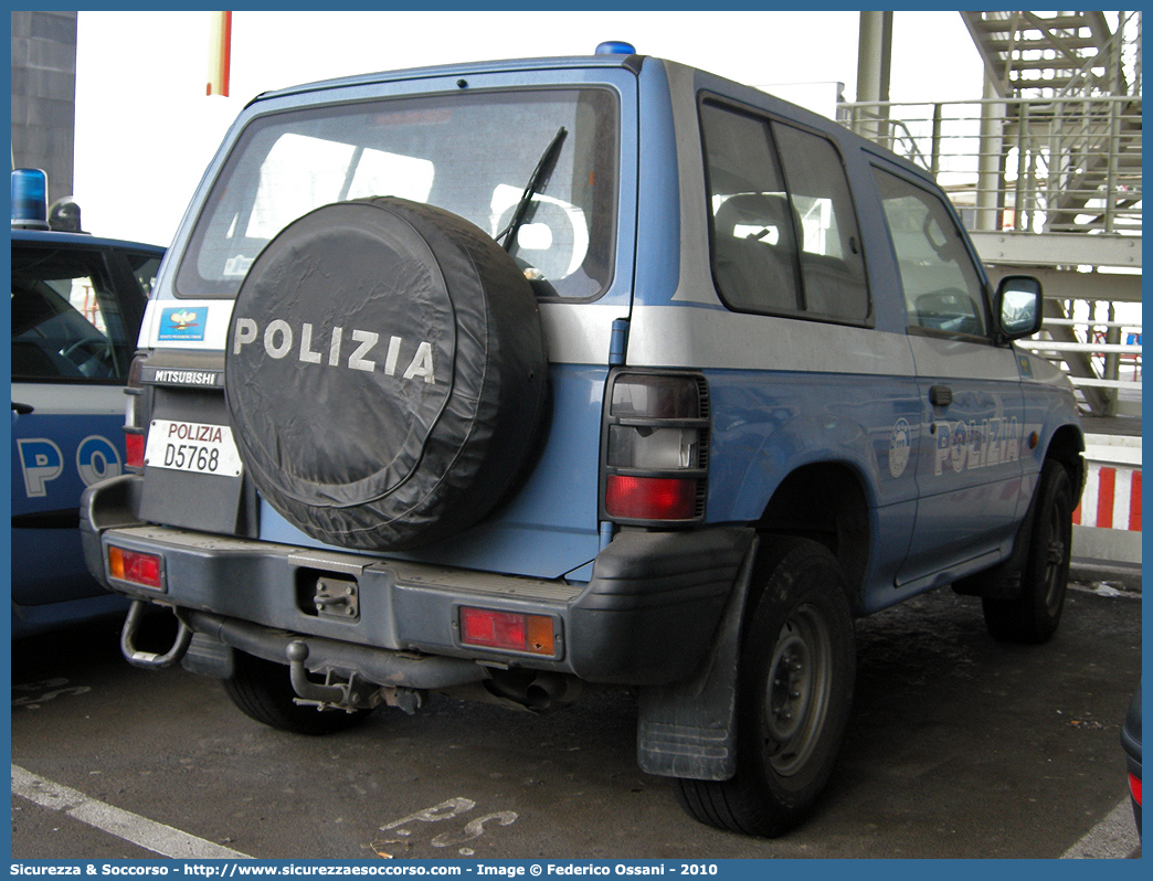 Polizia D5768
Polizia di Stato
Reparto Prevenzione Crimine
Mitsubishi Pajero V20 SWB
Parole chiave: Polizia di Stato;Polizia;PS;P.S.;Reparto Prevenzione Crimine;Mitsubishi;Pajero;V20;SWB;D5768