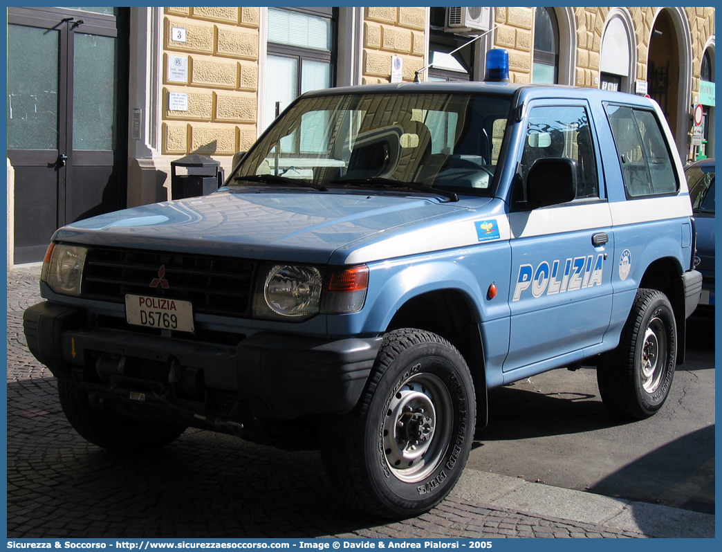 Polizia D5769
Polizia di Stato
Reparto Prevenzione Crimine
Mitsubishi Pajero V20 SWB
Parole chiave: Polizia di Stato;Polizia;PS;Reparto Prevenzione Crimine;Mitsubishi;Pajero V20 SWB;D5769