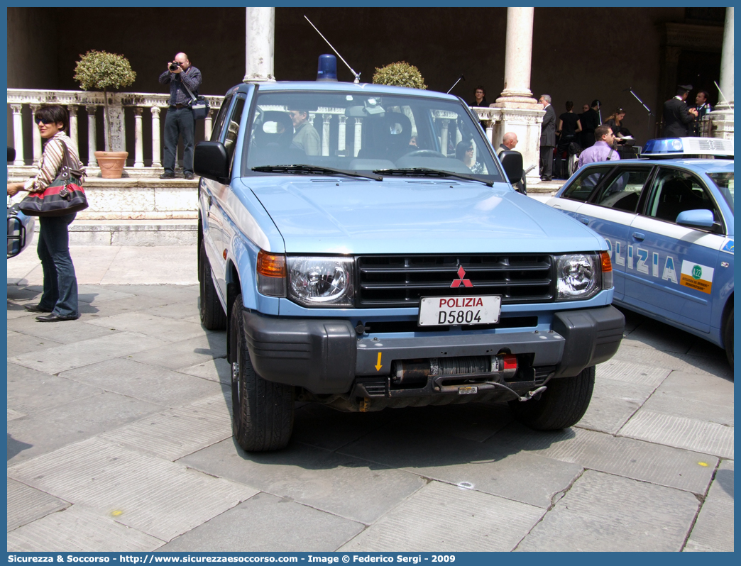 Polizia D5804
Polizia di Stato
Mitsubishi Pajero V20 SWB
Parole chiave: PS;P.S.;Polizia;di;Stato;Polizia;Pubblica;Sicurezza;Mitsubishi;Pajero;V20;SWB