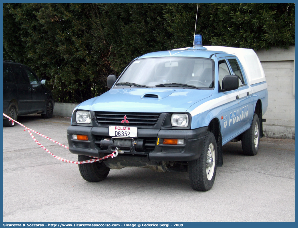 Polizia D6352
Polizia di Stato
Mitsubishi L200 III serie
Parole chiave: PS;P.S.;Polizia di Stato;Polizia;Mitsubishi;L200;D6352